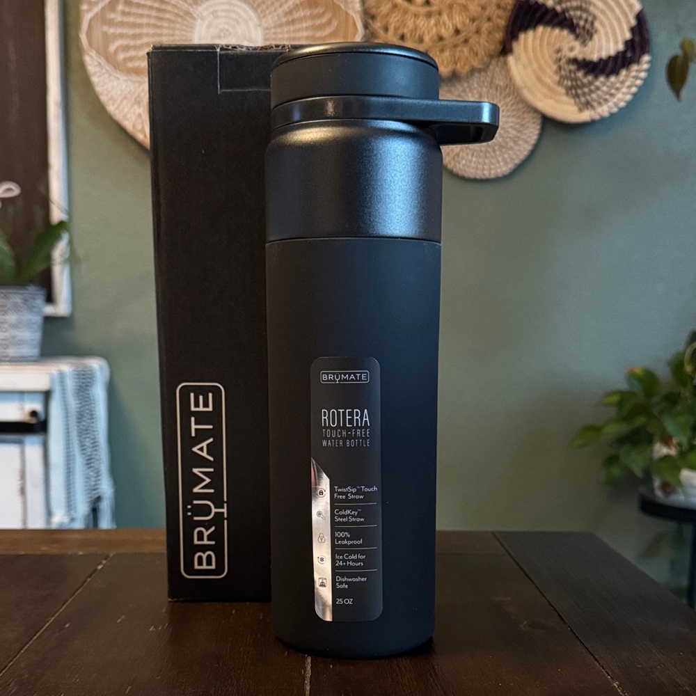 BruMate Rotera 25oz in Matte Black! New!